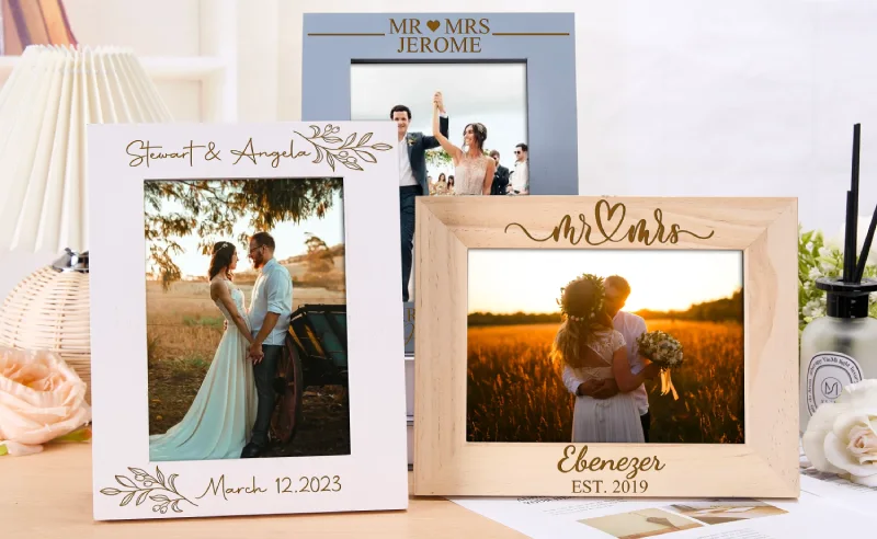 Types of cute couple photo frames for the wall